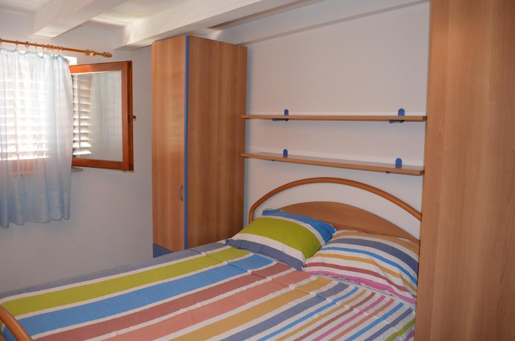 Apartment Borna Baška Buitenkant foto