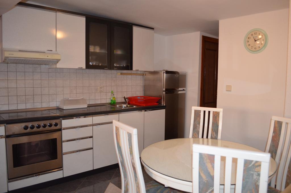 Apartment Borna Baška Buitenkant foto